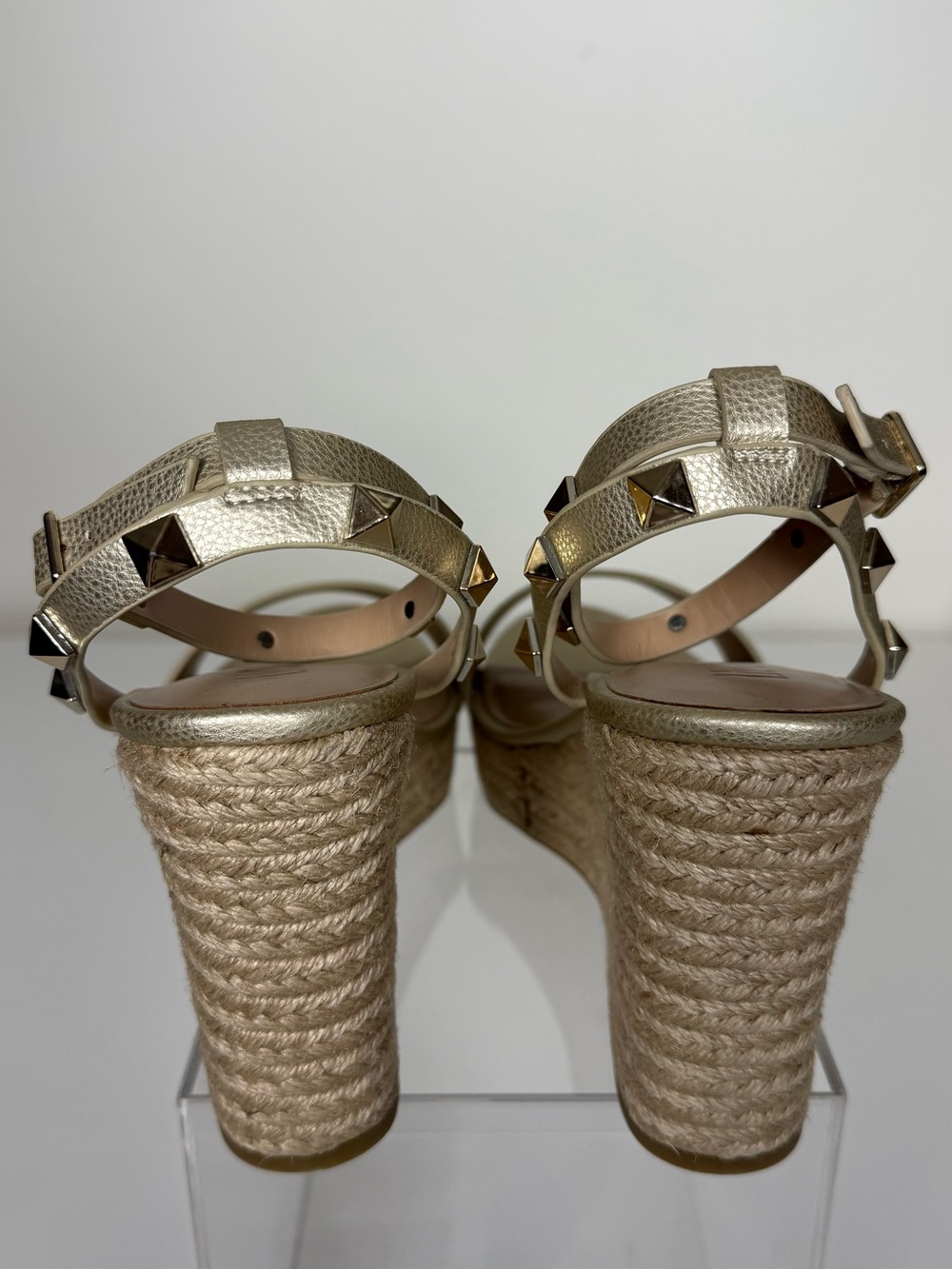 INC Gold Gladiator Wedge Sandals Size 11 – Chic & Statement Style 💛 - Picture 11 of 13